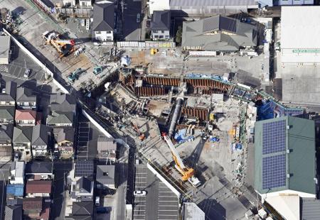 埼玉県八潮市の県道陥没事故現場＝１月