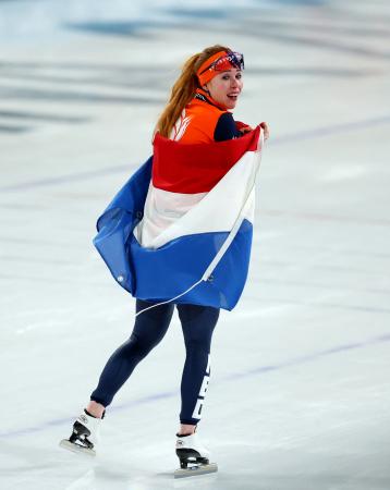 金メダルを獲得したオランダのライプマデヨング＝２０日（ロイター＝共同）