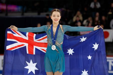 女子で２位のハナ・バース＝タリン（共同）