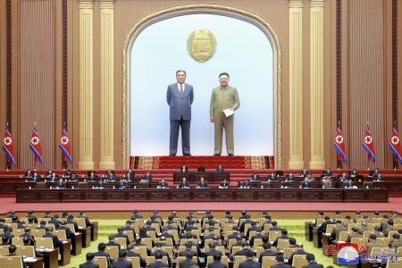 ２０２５年１月、平壌の万寿台議事堂で開かれた北朝鮮の最高人民会議（朝鮮中央通信＝共同）