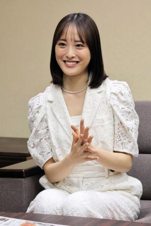 俳優の大友花恋さん