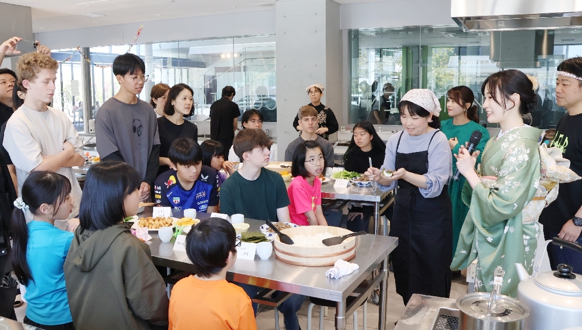 ニュージーランドの子どもたちが茶道体験！