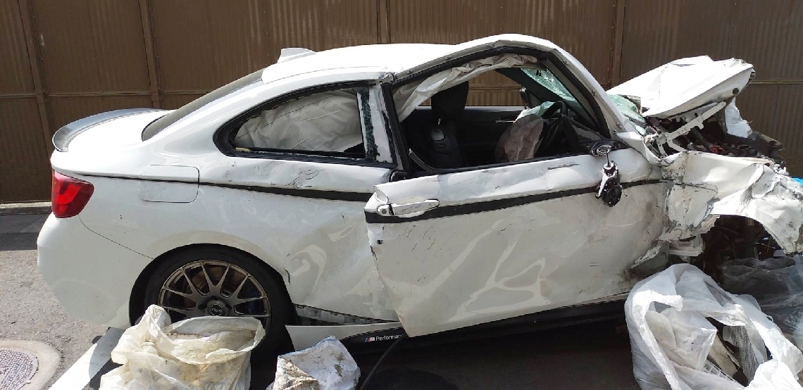 １９４キロ死亡事故の加害ドライバーが運転していたＢＭＷ製の車