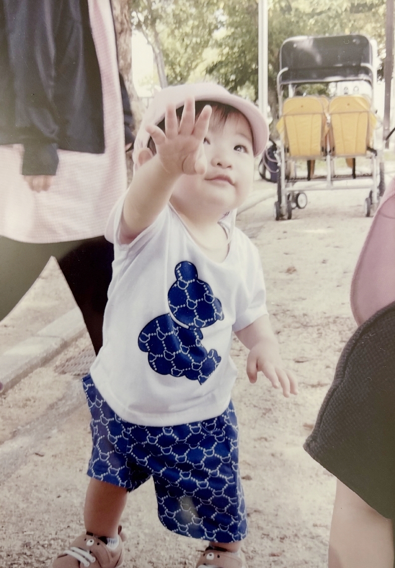 神農煌瑛ちゃんの写真（遺族提供）