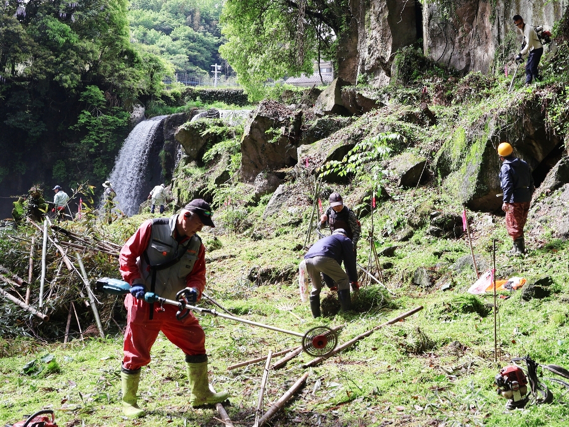 景観保全の活動をする地域住民