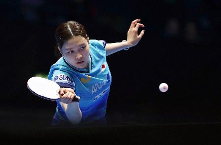 女子決勝トーナメント２回戦のルクセンブルク戦でプレーする橋本帆乃香＝ロンドン（ロイター＝共同）