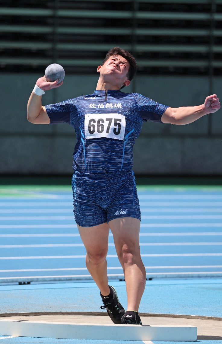 【男子砲丸投げ決勝】優勝した鶴城の中村