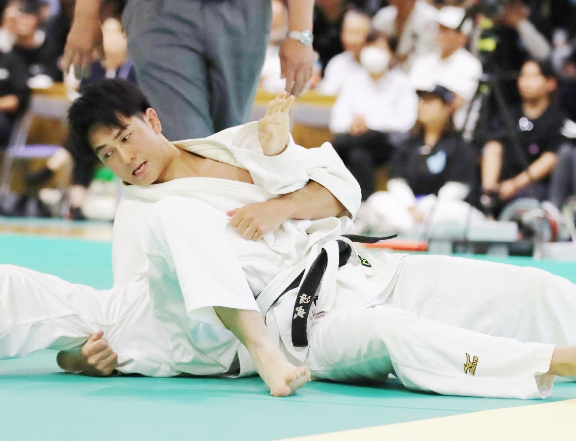 【男子個人７３㌔級３回戦】準優勝した大分工の田中