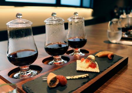 コーヒーとスイーツなどのペアリング体験