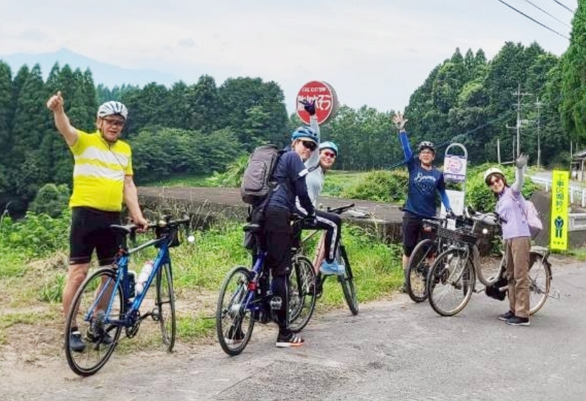 定例ライドを楽しむメンバー＝豊後大野市