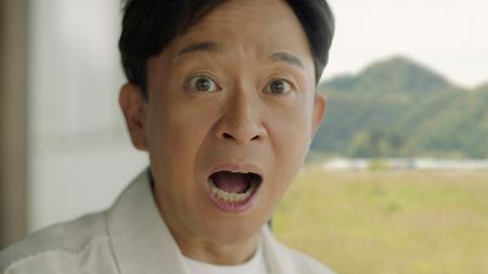 風評被害の払拭に向け、福島県が作成した県産品の安全性をＰＲする動画「水産物編」に出演する「ＴＯＫＩＯ」の元メンバー城島茂さん（福島県提供）