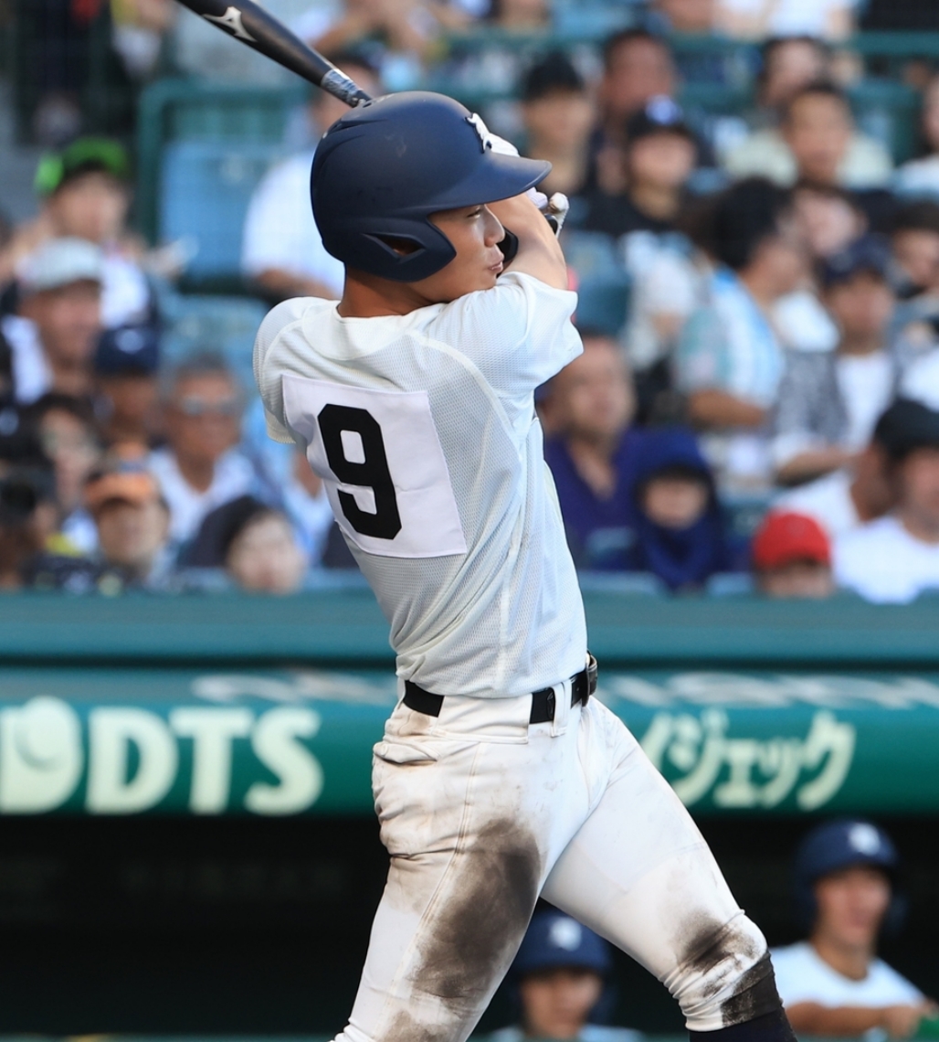 【１回戦・日本文理－大分商】６回表大分商１死二塁、杉山が左前に適時打を放つ
