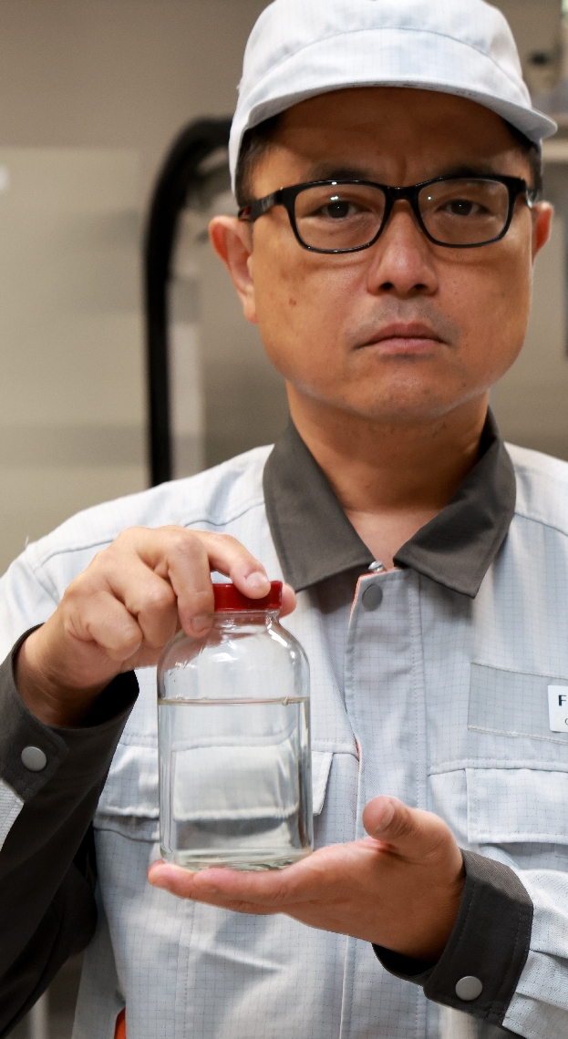 大分工場で製造している洗浄液「ポストＣＭＰクリーナー」