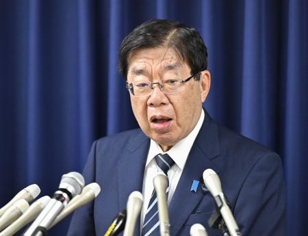 高見素直死刑囚の死刑執行について記者会見する平口法相＝２１日午前、法務省