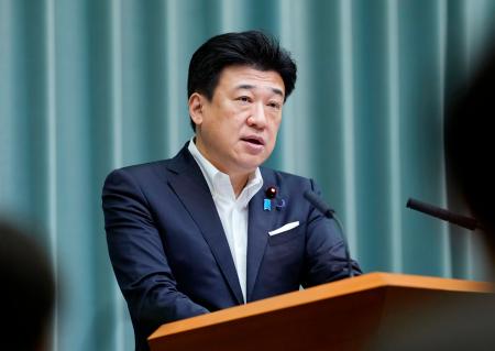 記者会見する木原官房長官＝１４日午後、首相官邸