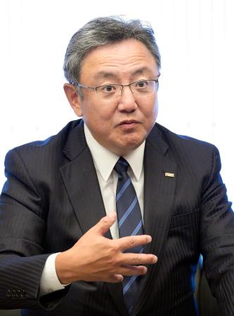 インタビューに応じるみずほ証券の浜本吉郎社長