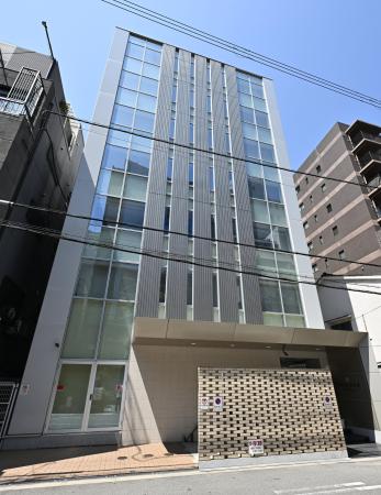 全東信の本社ビル＝７月、大阪市中央区