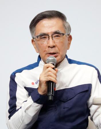 技術戦略説明会で話すスズキの鈴木俊宏社長＝２５日午前、東京都港区
