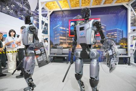 中国、治安維持向けロボット開発 - 大分のニュースなら 大分合同新聞