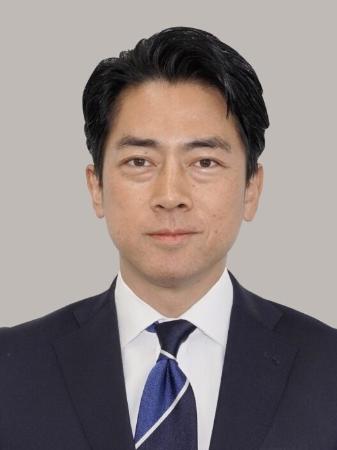 小泉進次郎防衛相