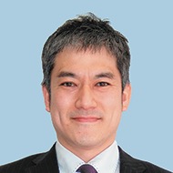 三中西 篤