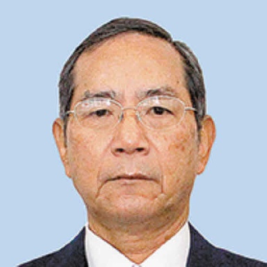 追崎　貞一