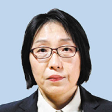 高倉　真由美