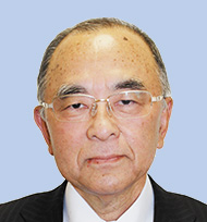 三上 英範