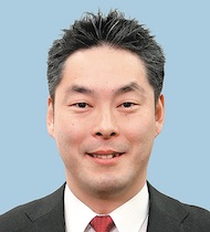 山下　魁